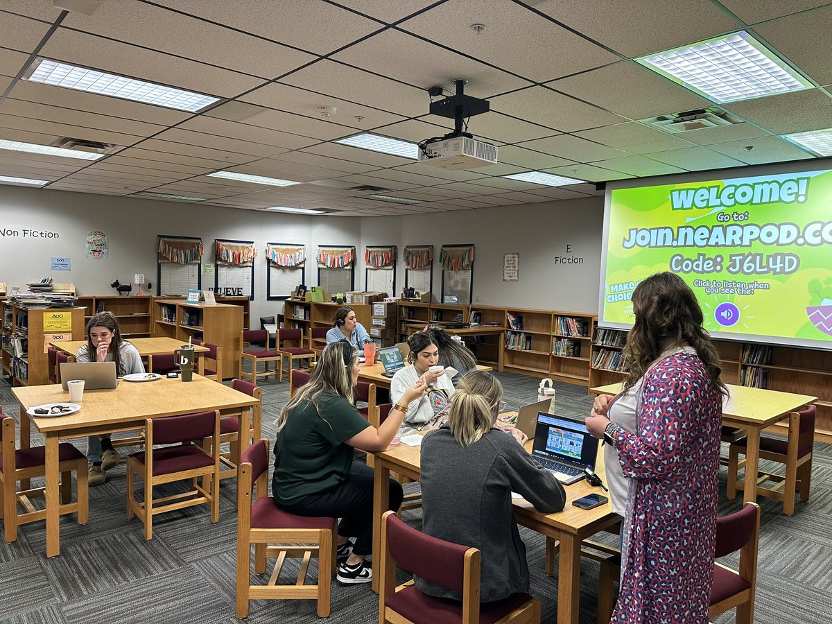 Lunch &amp; Learning at Rochell today! We’re looking at creating targeted, data-based Choice Boards for WIN time! #iloverockwallisd #rockwallisd #nearpod