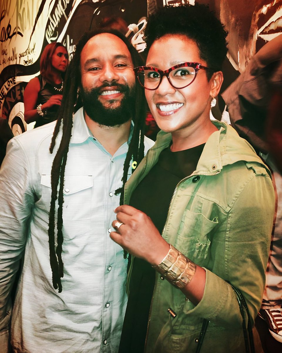 Sending birthday blessings to #KarenMarley and @MaestroMarley today! 🥳🎂💚💛❤️

#karenmarley #kymanimarley #marleyfamily #LEGACY #earthstrong