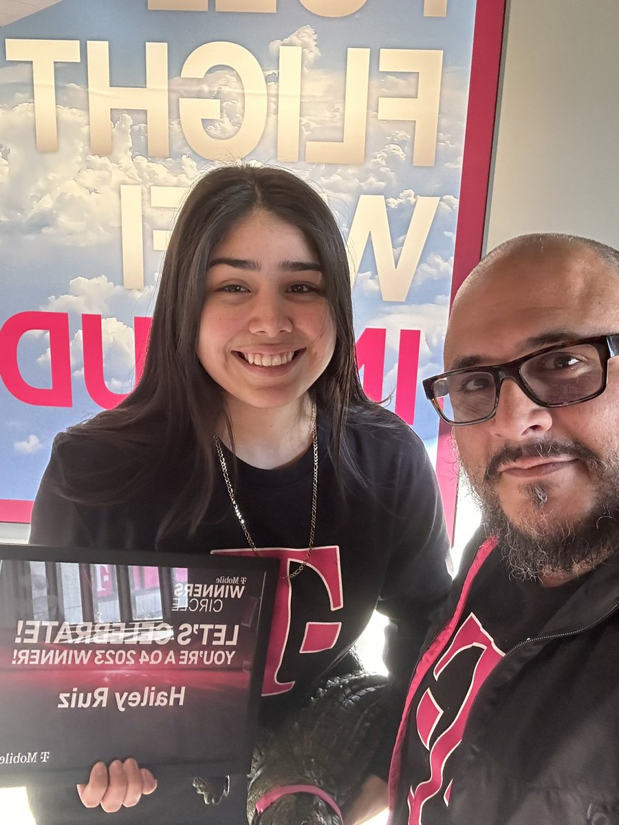 Tara Sanzano tweet media