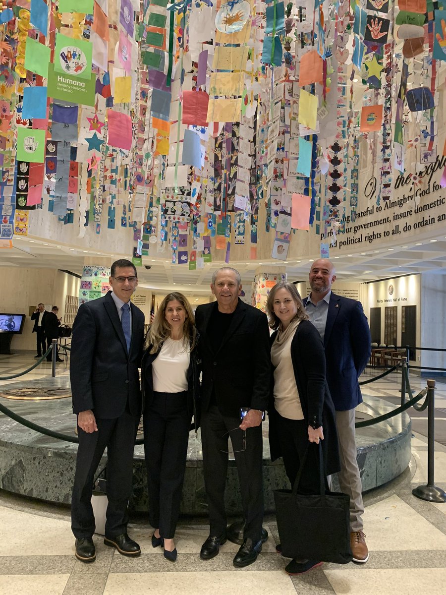 Joining hands with the Early Learning Coalition of Miami-Dade and Monroe and Florida Reach Out and Read at the Florida Capitol to advocate for child health and education during Children’s Week.. #ChildrensWeek #ChildHealth #ChildEducation #Advocacy #EarlyLearning #ReachOutAndRead