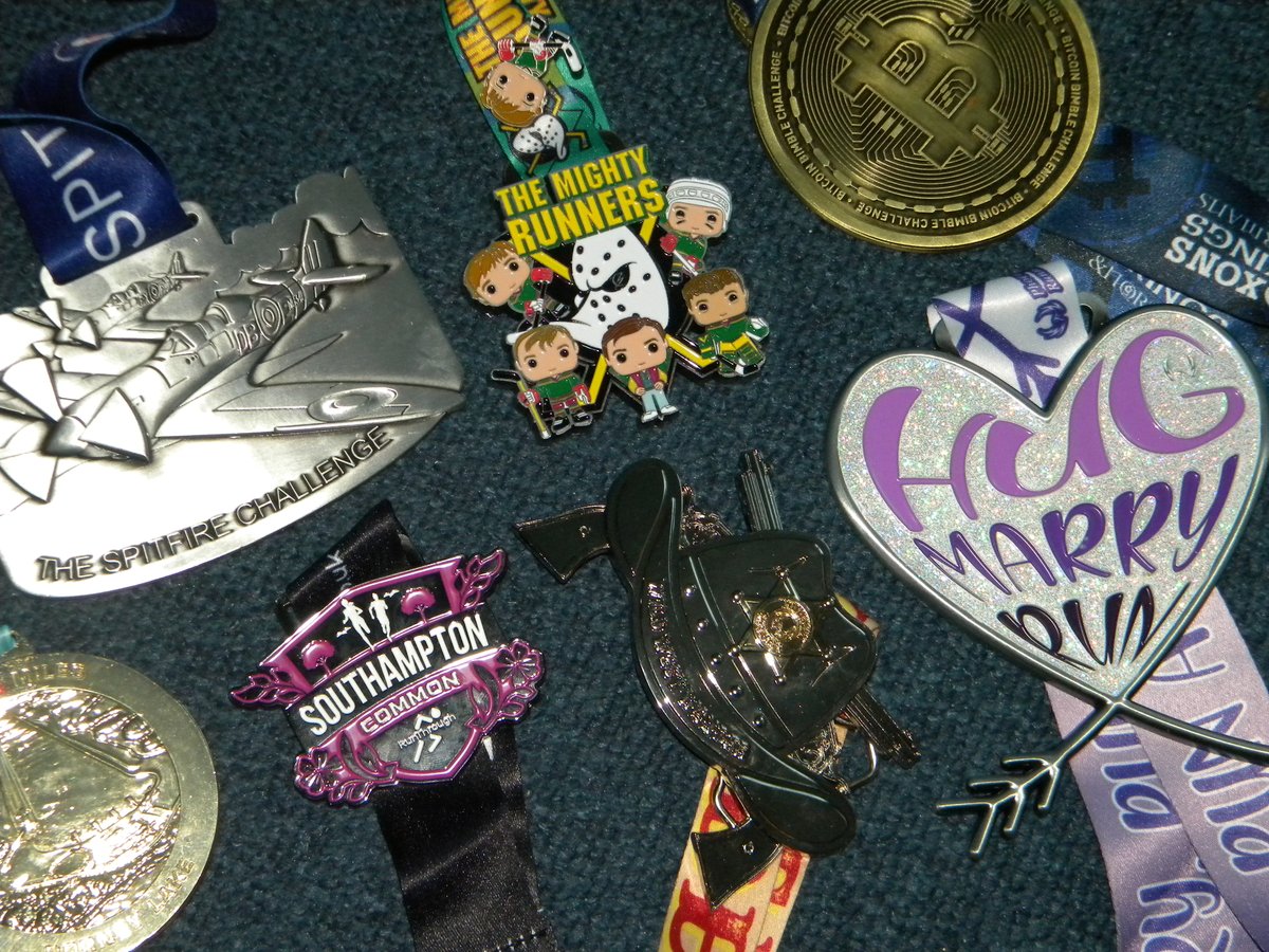 TonytheCylon's tweet photo. February update - 9 Marathons &amp; a sneaky hometown half has brought me to #426, My busiest sequence in the #Countdownto500 starts on Thursday.......... *crosses fingers* https://t.co/okISvhwKBQ
