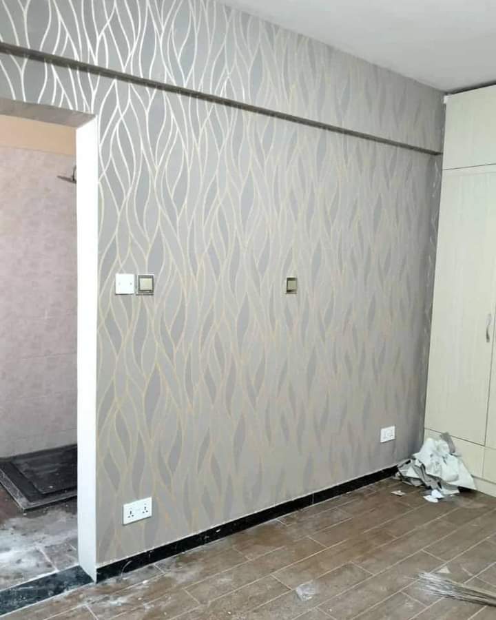 karuri_mburu's tweet photo. wall paper to decor and revamp your single,Bedsitter,1Bd,Office,Barber shop,salon Availlable.
 1500 per roll.
  1 roll=10m by 0.53m
Glue@ 500
installation 500 per roll
Removable
   call 0114453588 https://t.co/yjOhdcSXFU