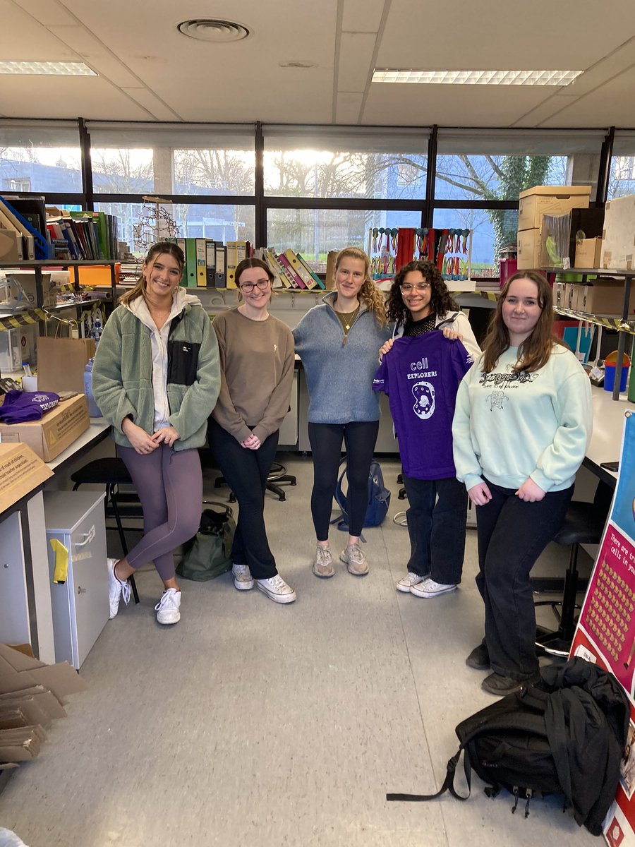 Cell EXPLORERS (@cellexplorers) on Twitter photo Dream team running #FantasticDNA tomorrow for Irish Traveller Ethnicity week! <a href="/anna_gbach/">Anna Grossbach</a> is leading her team made of Eloise, Chelsie, Manuela & Tara! They are all ready! Thanks!!! #ScienceforEveryone Dream team running #FantasticDNA tomorrow for Irish Traveller Ethnicity week! <a href="/anna_gbach/">Anna Grossbach</a> is leading her team made of Eloise, Chelsie, Manuela & Tara! They are all ready! Thanks!!! #ScienceforEveryone