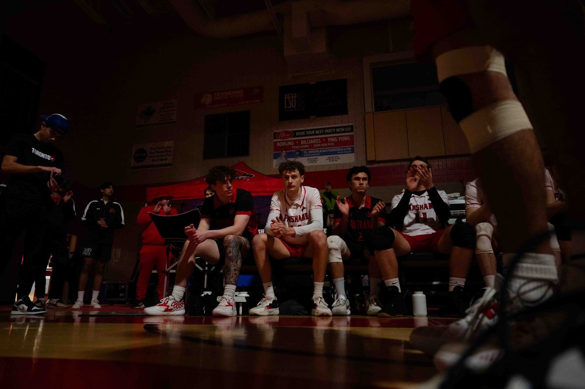 HiscoxPhotos's tweet photo. It may not have been the outcome they wanted by the Fanshawe Falcons are headed to Nationals after winning silver in the OCAA volleyball championship
๐ท @TheOCAA & @FanshaweFalcons
#ocaa #ocaamvb #volleyball #nikon #sportsphotography #Championship #ccaa https://t.co/rcdKng0hHC