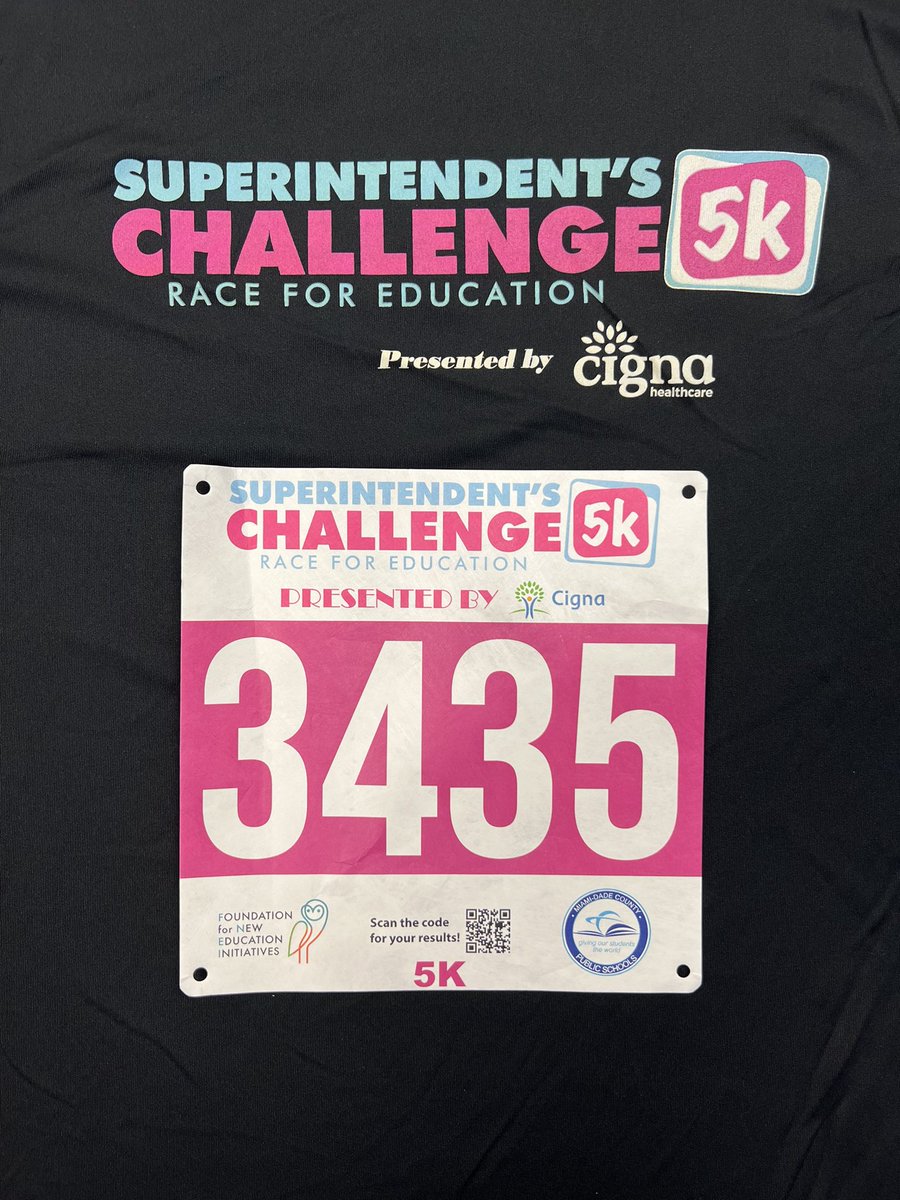 Between speed walking to the refrigerator and chasing after the ice cream truck, I’d say I am ready for the #Superintendents5K! 😀💪🏃 @SuptDotres @MDCPSSouth @CampbellDriveK8 #RaceForEducation #YouCanDoIt #YourBestChoiceMDCPS