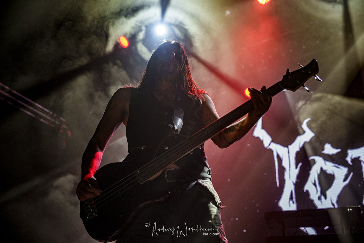 kaziqcom's tweet photo. 📻 @yothiria
📍 @klubprogresja
🎫 @mysticcoalition
📸 https://t.co/fuCwLzwvte

#yothiria #PASSAGETO #mysticfestival2024 #blackmetal #blackmetalband #fotografiakoncertowa #musicphotography #musicpress #stage #progresja #concertphotography #concertphotographer #kaziq https://t.co/WggjQYKJi4