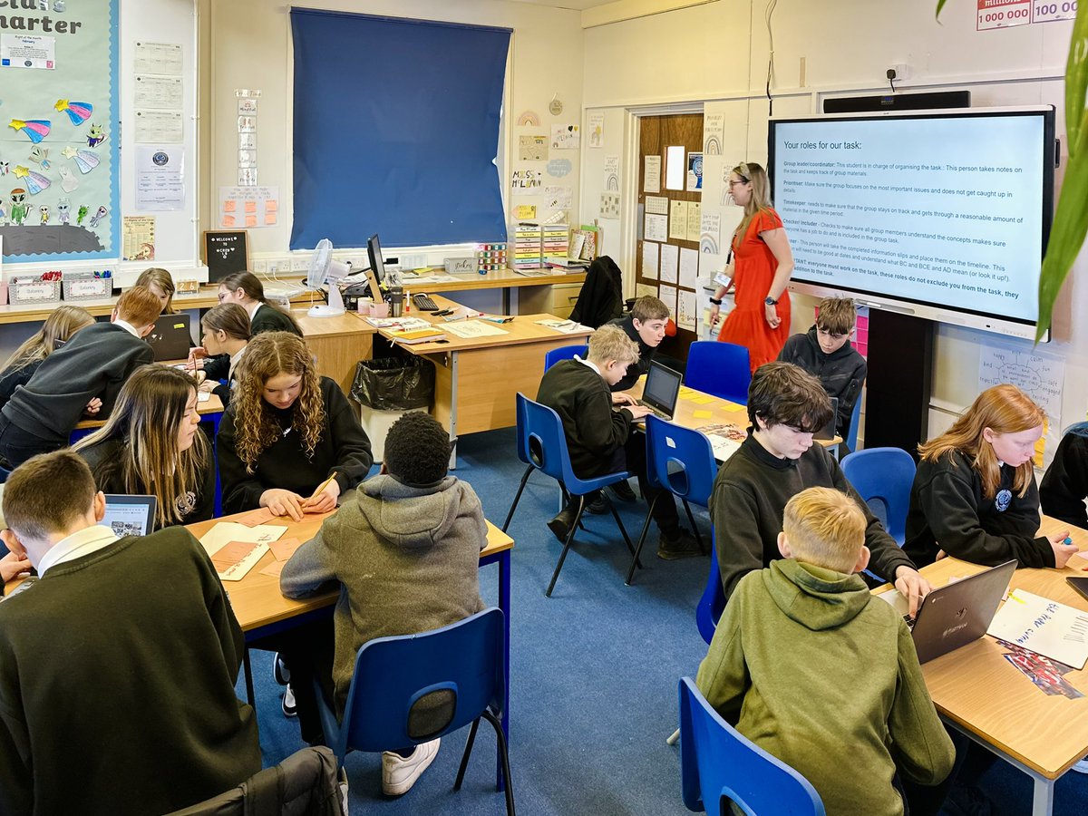 An incredible buzz of activity in B Block today as classes 1.7-1.9 came together for the entry event of their latest PBL. The energy was infectious and we can’t wait to see how this project unfolds! #Excelerate