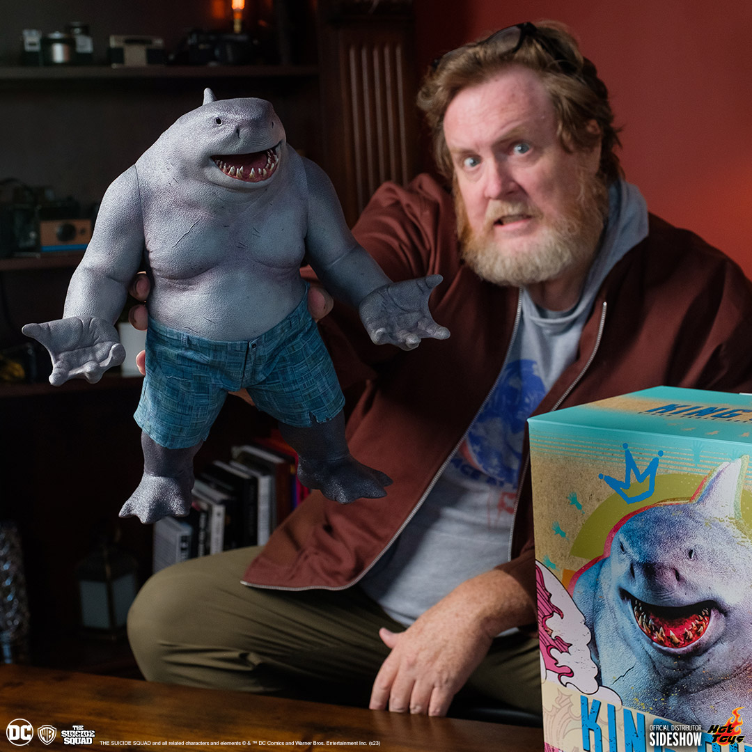 Please join us in wishing a very happy birthday to Steve Agee! 

Hope you have an amazing day! 👑🦈

@hottoysofficial @JamesGunn  #HappyBirthday #SteveAgee #KingShark