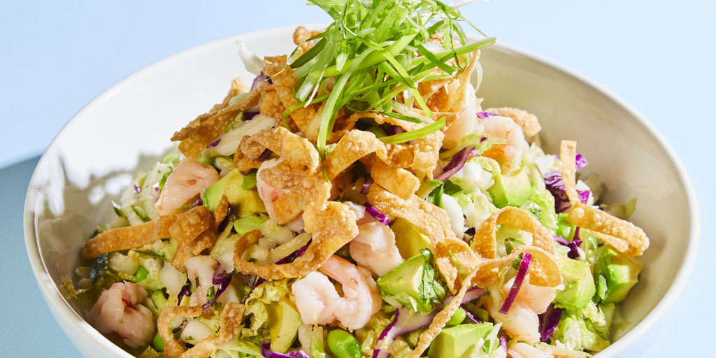 Fire up your appetite <a href="/calpizzakitchen/">calpizzakitchen</a> 🍕 Korean BBQ Steak Pizza topped with steak, Korean BBQ sauce, mozzarella, toasted sesame seeds, and sriracha-lime hot sauce 🔥 Enjoy with the all-new Miso Shrimp Salad or Tito’s Rita for the perfect combo. shoplakes.com/events/cpk-lim…