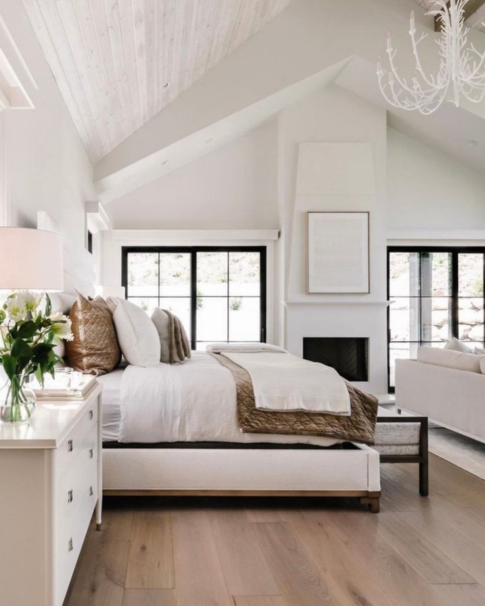 swebbnc's tweet photo. Check out this stunning bedroom design trend we are totally on board with ✨The white tone of the bedroom is given some texture with the black window framing, the light wooden floors, and the textured wooden ceiling.

#sharonwebbrealtor #webbrealtygroup #interiordesign https://t.co/HffaxFmhzl