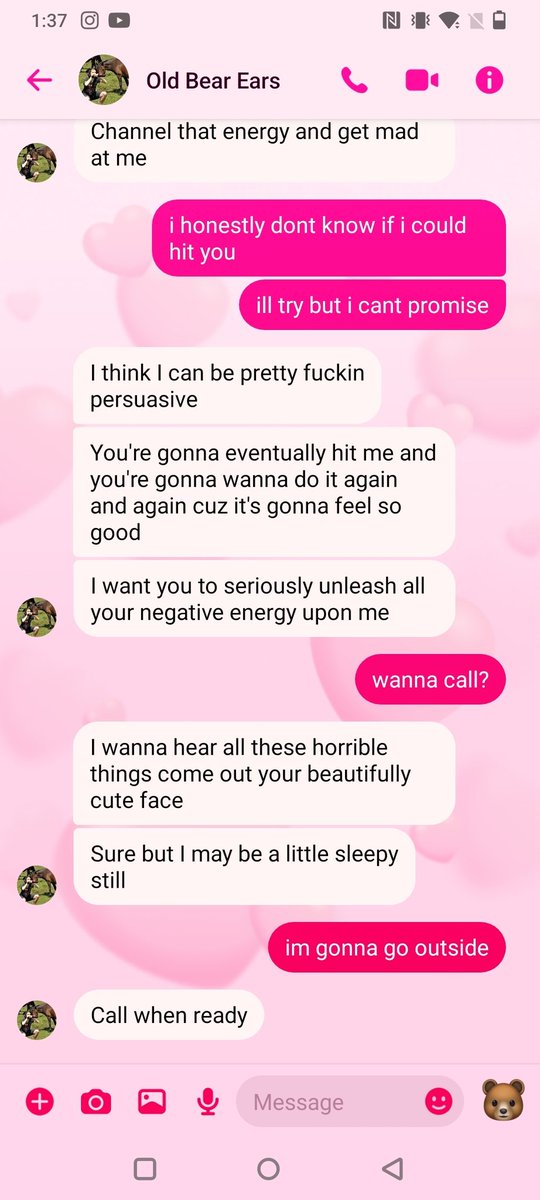 santapaws_'s tweet photo. @hackingsack2 it is incrediblydifficult for me to relive the trauma of looking at these txts. that is why have been only trying to show what is necsary here is proof that me hurting him was a fantasy he had and tried to coach me into, it did not work however, I never ws able to bring myself to https://t.co/IdMyBi871s