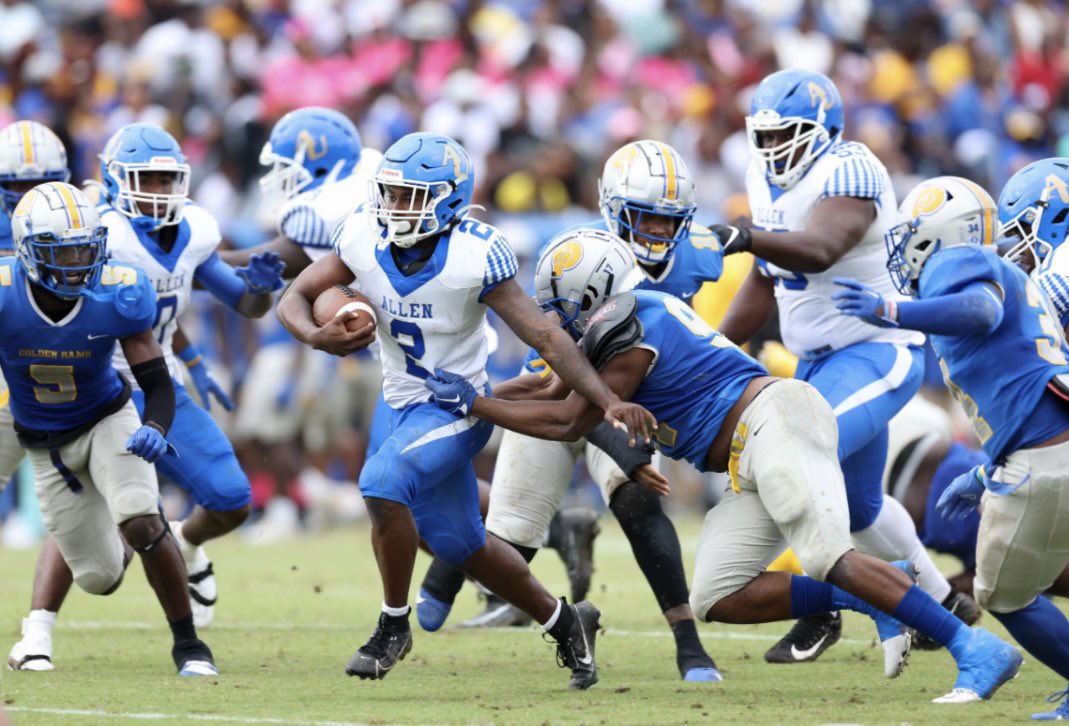 hun13rcraig's tweet photo. Excited to go on a visit to Allen University on Wednesday! @SpecialTeamsU @RecruitGeorgia @USFBRecruits @NPCoachJeff @CoachMcRae77 https://t.co/8yhtPavmvq