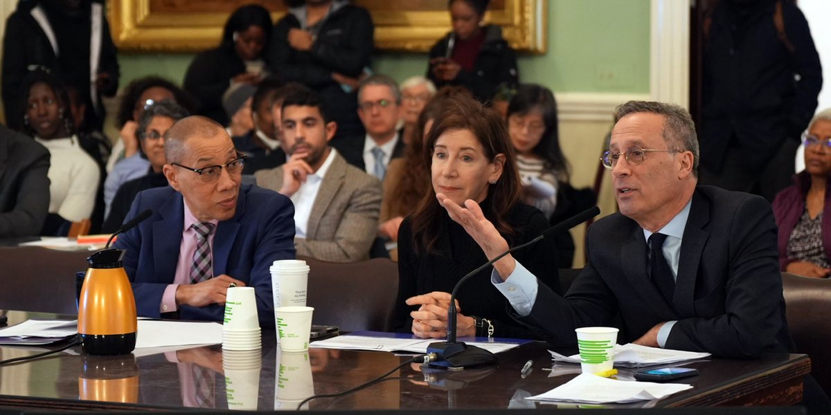 nypl's tweet photo. “Libraries are for everyone. That means offerings that thoroughly cover the wide range of human experiences in our societies, not just the ones a small vocal minority deem as worthy.” @NYPL President Tony Marx at @NYCCouncil hearing on book bans with @QPLNYC and @BKLYNlibrary https://t.co/tjIY6Vb1ah