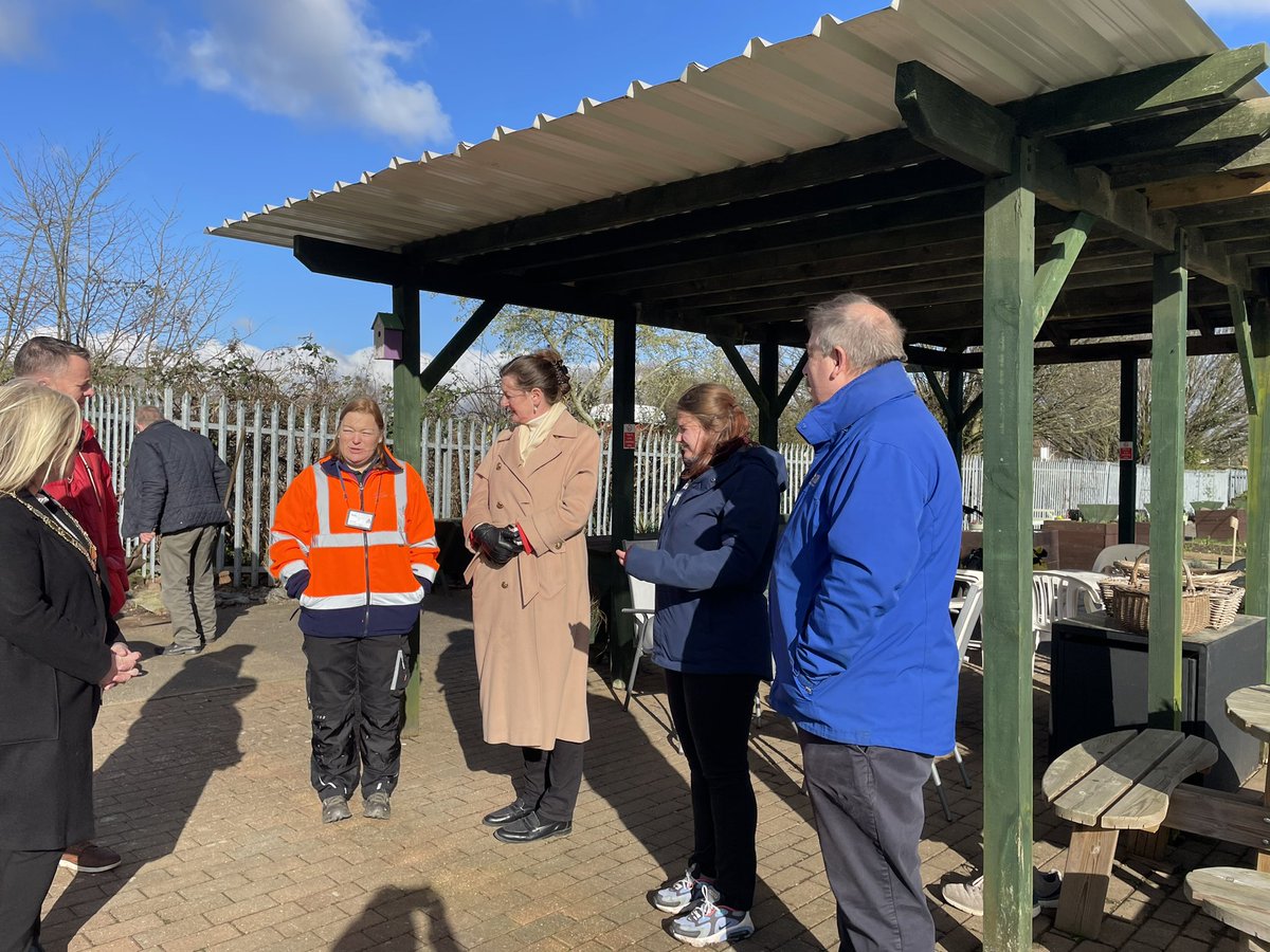 NickyJ_Brown's tweet photo. Today we hosted a visit from the @HSheriffLeics The visit included meeting staff/volunteers and projects that Blaby DC supports @BlabyDC https://t.co/uA4cdlwAPw