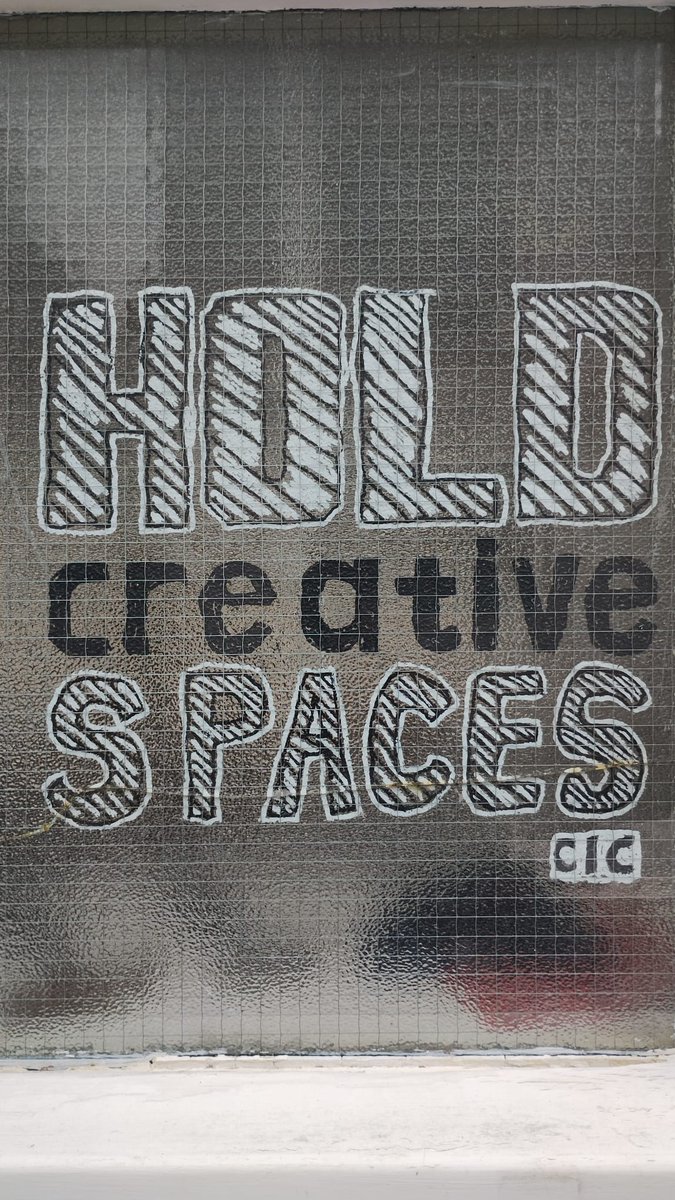 Mixtape88_00's tweet photo. We're loving being at Hold Creative Spaces, in Ramsgate, for our current exhibition - so many brilliant artists' work to see including many of the key figures behind @ramsgatefest and the current exhibition at Eats 'n' Beats. https://t.co/cOHL1xUYfq