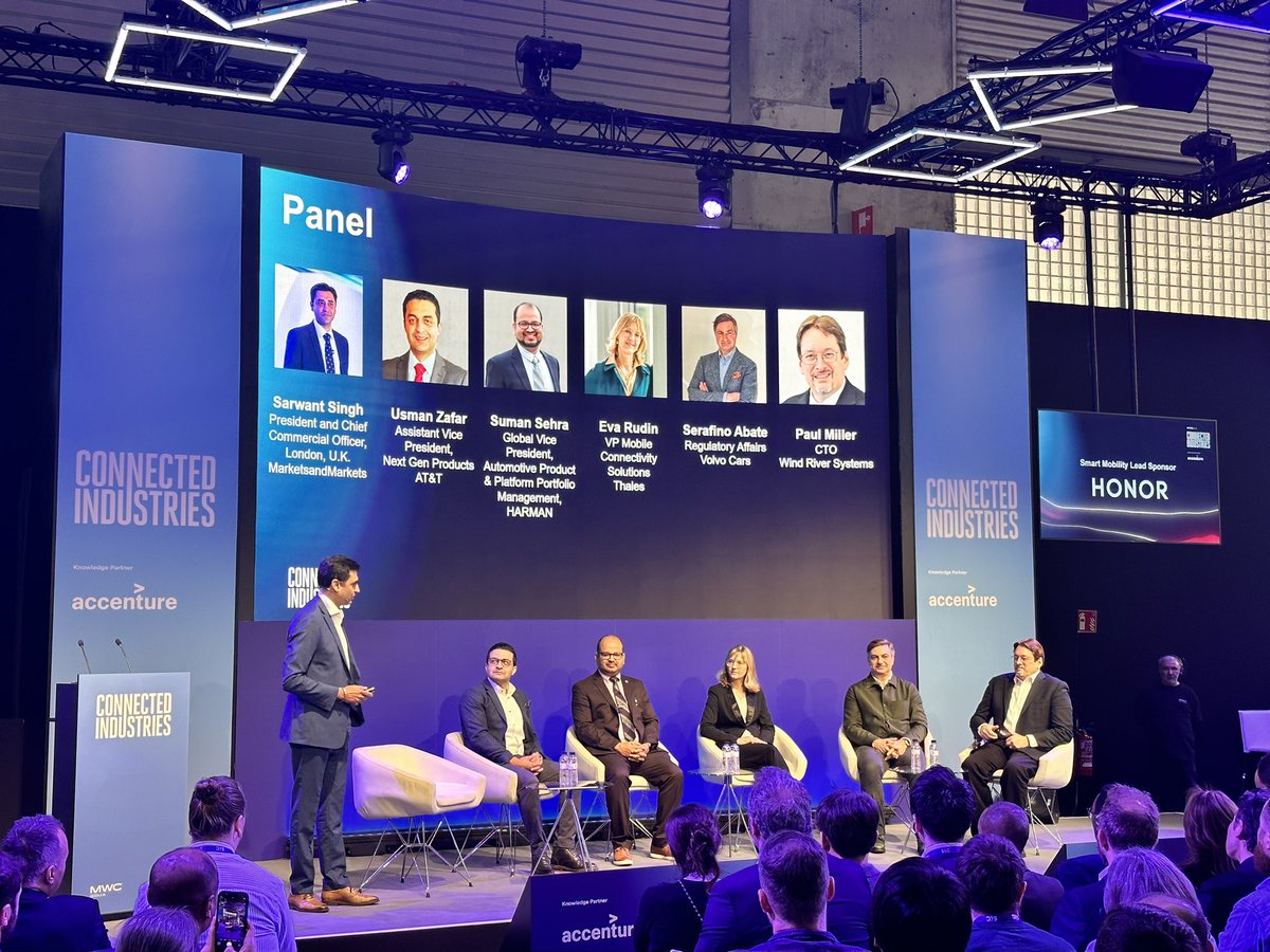 Enjoyed my first presentation and moderation session at <a href="/MWCapital/">Mobile World Capital Barcelona</a> <a href="/marketsmarkets/">MarketsandMarkets™</a>
