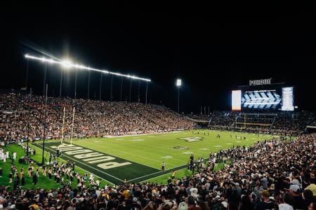 Blessed to receive an offer to play football at Purdue University!! <a href="/patricketherton/">Patrick Etherton</a> <a href="/JSinz84/">Justin Sinz</a> <a href="/AllenTrieu/">Allen Trieu</a> <a href="/adamgorney/">Adam Gorney</a> <a href="/EDGYTIM/">Timothy “EDGYTIM” OHalloran</a> <a href="/OJW_Scouting/">PrepRedzone Oliver</a> @SWiltfong247