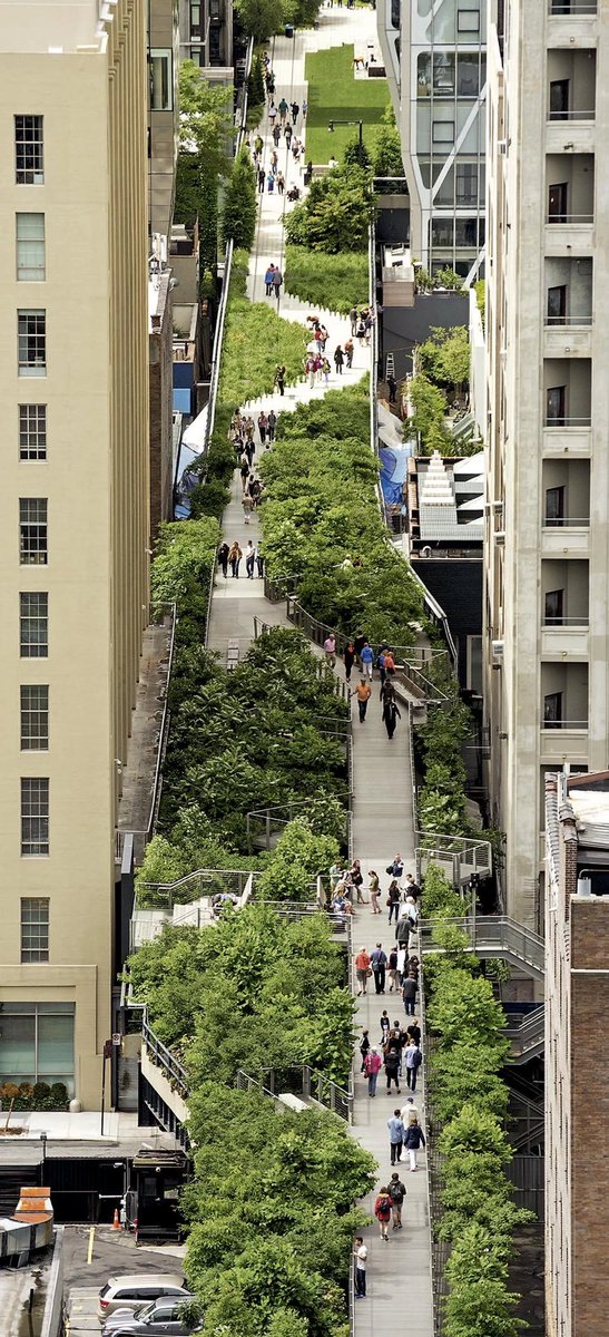 MPrinParr's tweet image. Is the New York High-line the coolest retrofit example? 

💰 Generates  ~$1B for the city
🌳 Much needed green space 
📈 Added 35-50% to existing real estate values