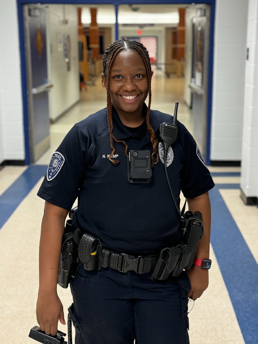 Please join us as we welcome our new SRO, Officer Kemp! We are so excited to have you join our WBMS community! #thewebbway @FultonZone7 @wbms_pta @WBMSprincipal