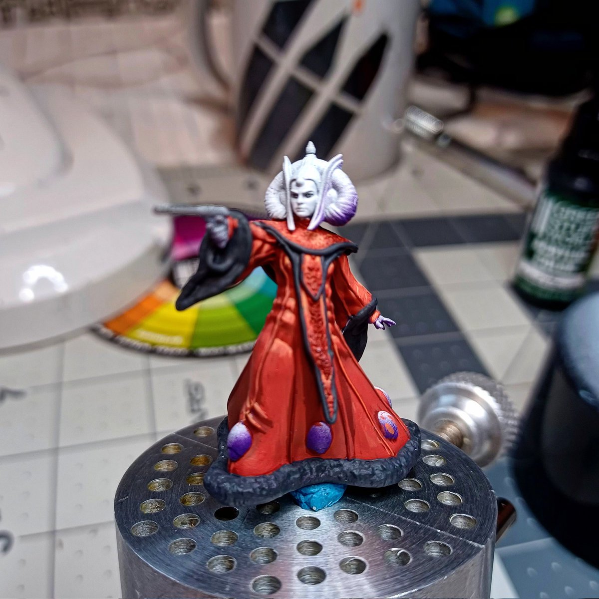 Elle Firespray tweet media