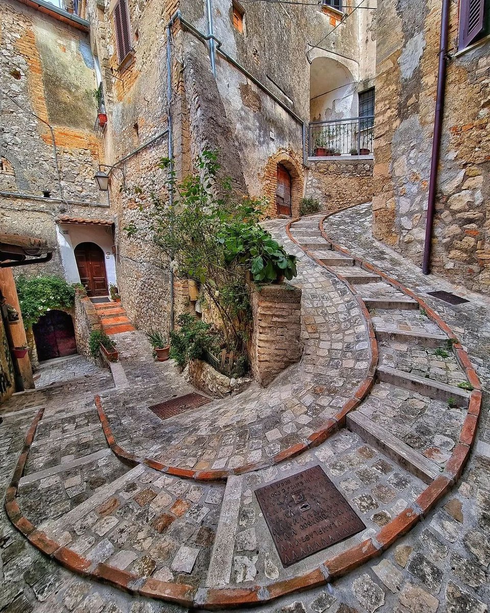 PrimeView780's tweet image. 📍Calvi dell'Umbria, Italy 🇮🇹