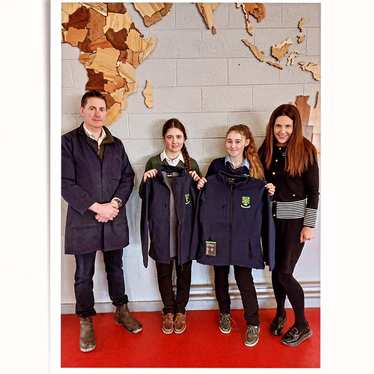 ScoilRuain's tweet photo. Congratulations to Tamara Perry and Georgia Cleary for their exceptional equestian performances this year! They were awarded well-deserved Equestrian jackets in recognition of their hard work and dedication. @TipperaryETB https://t.co/gzz3etU0lR