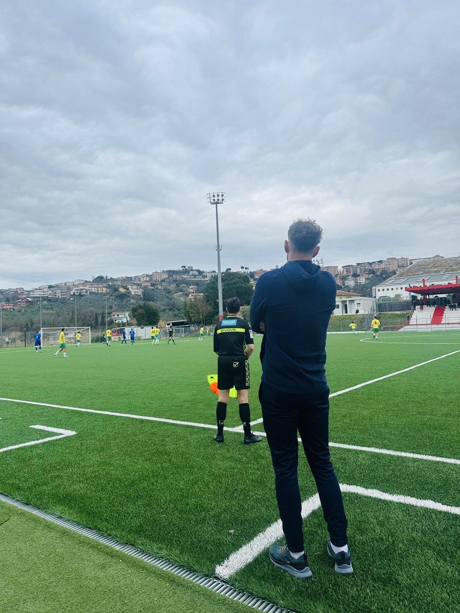 Andy Jones tweet media