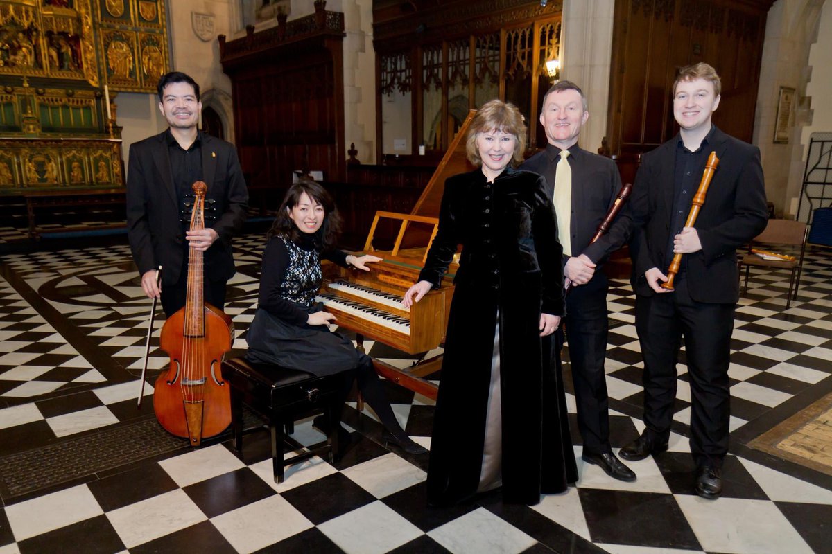 Linnet Baroque last night after a well-received concert of reflective music. The programme was beautifully devised and sang by Elin Harries ❤️Some cantatas and one with exquisite gamba solo, an exciting recorder duet, and harpsichord solo piece. Photo credits to Andre Luck.