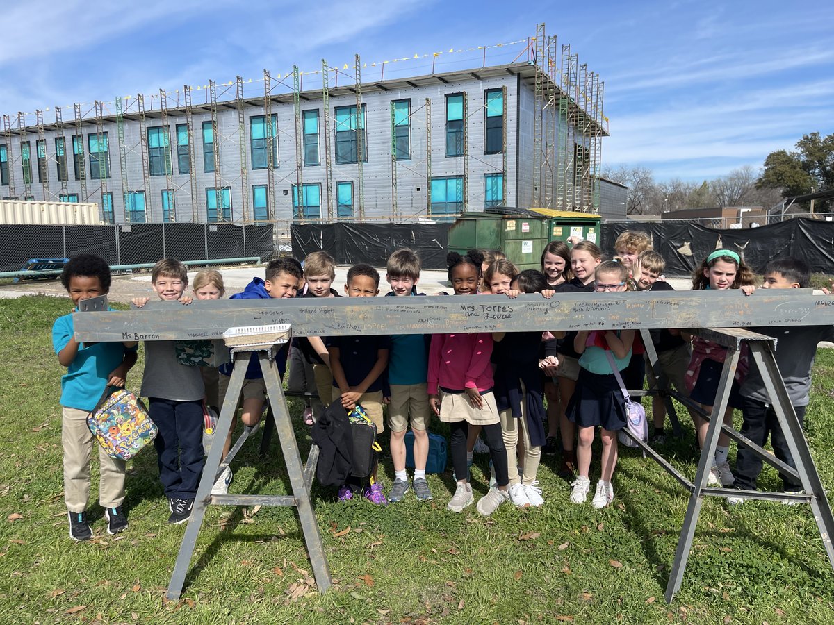 🐬🏫 @ELDegolyerES Dolphins proudly signed their names on a beam for their new home, set to open in the fall. 🖊️✨
