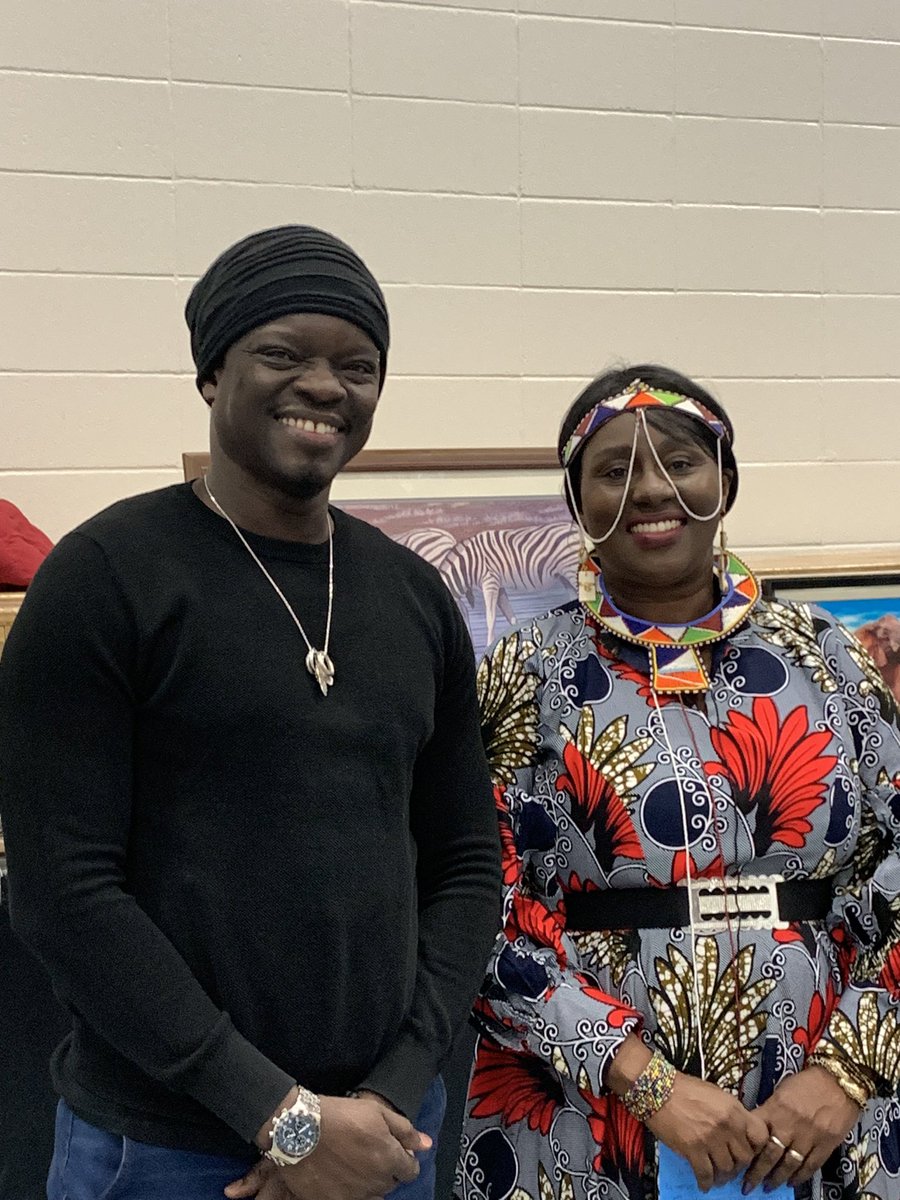 stjamesCCSD's tweet photo. BHM-Presentation from Mrs Ndirangu (ESII-EA) and her friend Sylla. Their message of ‘Ubuntu’ an African word meaning ‘I am what I am because of who we all are’. Focus on how not to fear each other’s differences but embrace others with love, honesty and humility. @CCSD_edu https://t.co/s0rvL6OSAB