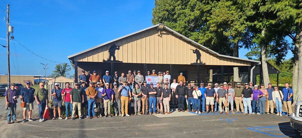ccim's tweet photo. The Louisiana CCIM Chapter serves the entire state of LA &amp; 200 members consisting of designees, candidates, &amp; affiliates.

By providing #CCIM caliber education &amp; topics, #CCIMLA is building a pipeline for candidates to pursue the #CCIMPin.

Learn more: https://t.co/0Bvn1elfuN https://t.co/EZBWbmedH4