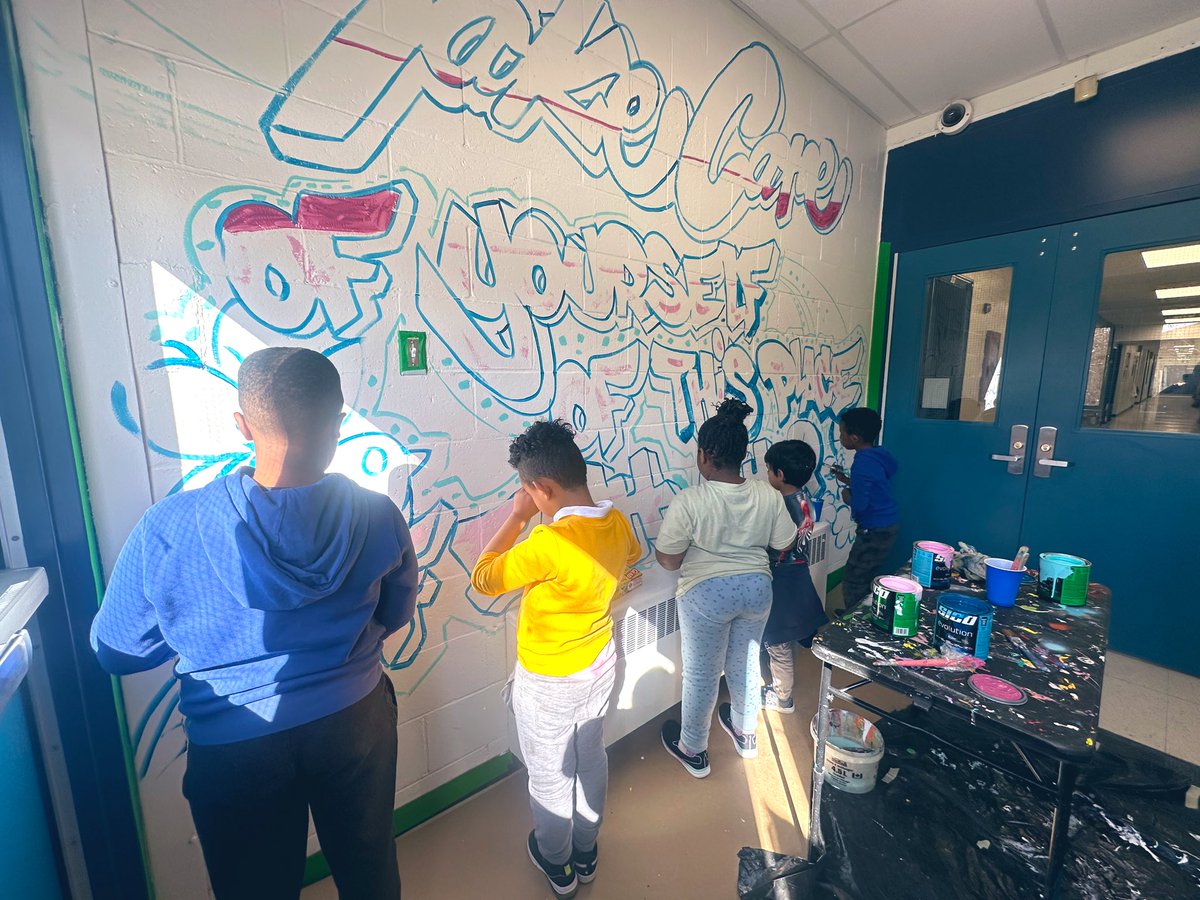 Sarah Arial tweet media