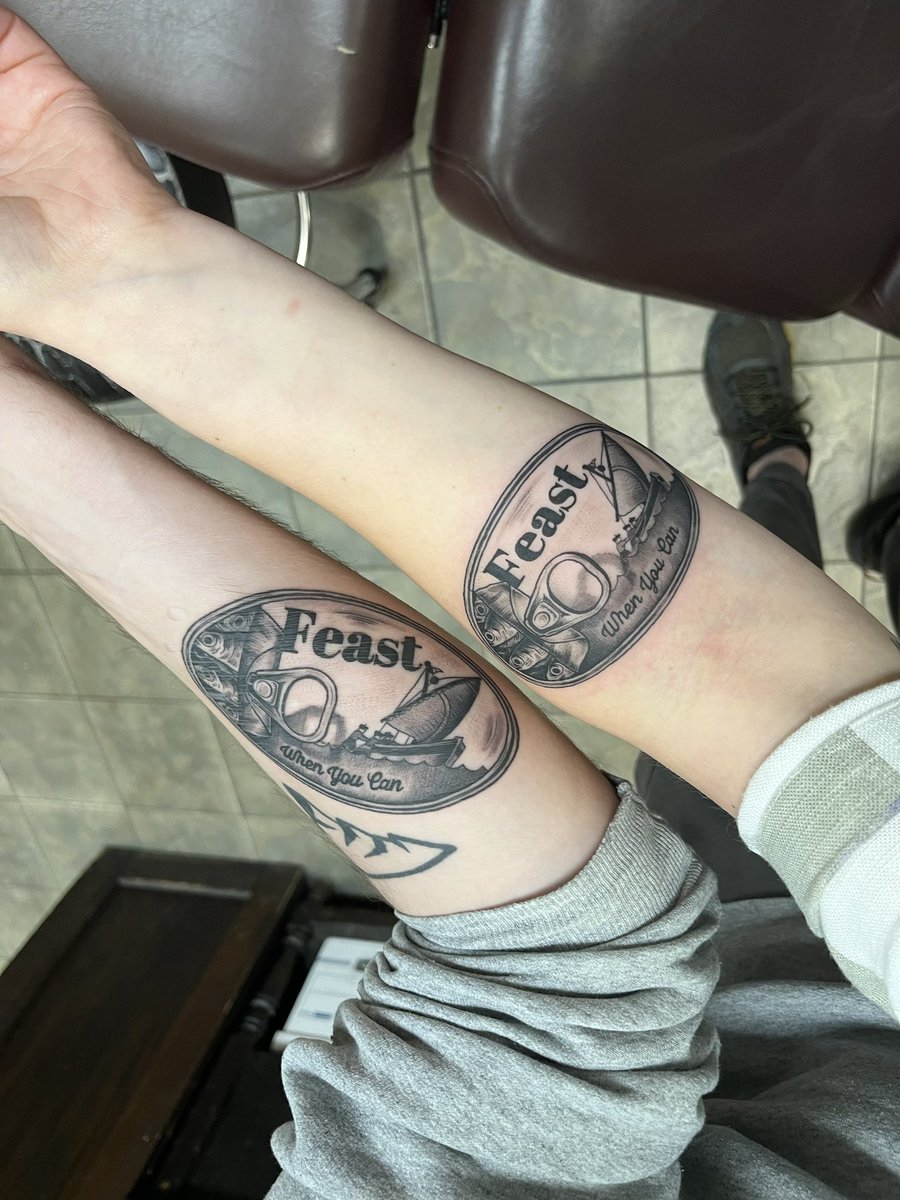 oldkencole's tweet photo. Theo and I got matching @mountain_goats tattoos before we see John’s solo show on Thursday ✨ https://t.co/4vl2yLSytk
