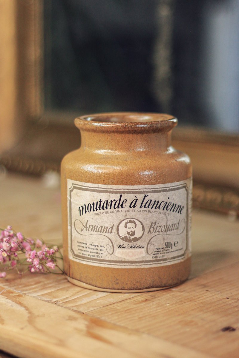 Retour Chez Mémé 👛 tweet media