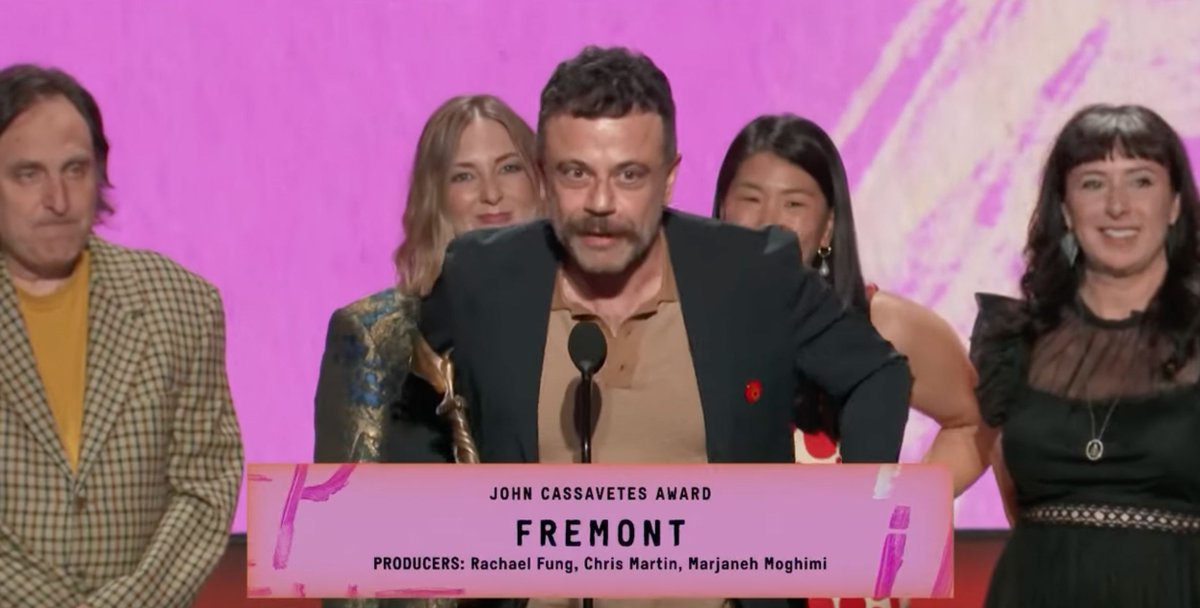 ✅ | Filmmaker Babak Jalali called for a #CeasefireNOW at the #SpiritAwards after the ceremony was interrupted by chants for ceasefire and a free Palestine.

'There are people speaking outside. Whatever they're saying, I think, is far more important than what I'm about to say.'