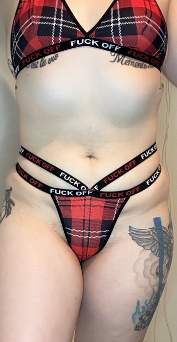 Come hang out and talk babes 😈😈 taking all requests 💕🍒  Paypig redhead sub request of fansly https://t<a href="/tag/redhead"class="tags"><span>#redhead</span></a><a href="/tag/assworship"class="tags"><span>#assworship</span></a><a href="/tag/redheads"class="tags"><span>#redheads</span></a><a href="/tag/onlyfans"class="tags"><span>#onlyfans</span></a><a href="/tag/onlyfansbabe"class="tags"><span>#onlyfansbabe</span></a>