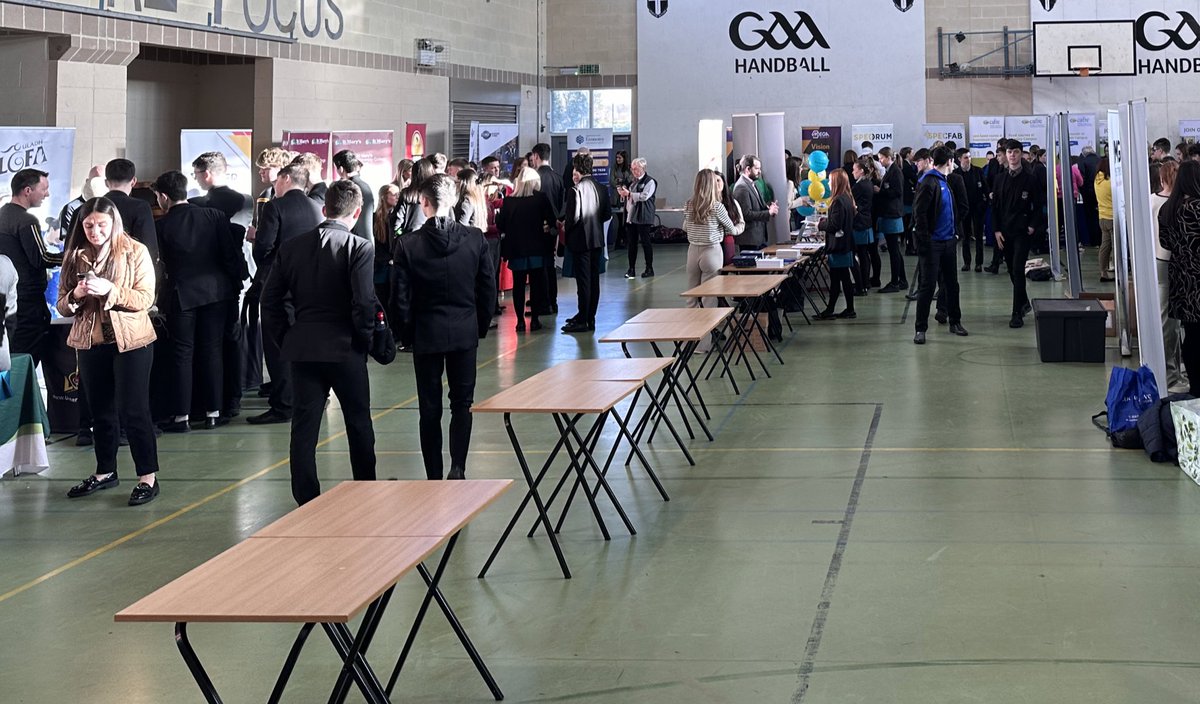 ThinkDkIT's tweet image. Today we attended St. Ciaran’s College, Ballygawley careers fair

Great to meet &amp;amp; engage with students &amp;amp; parents about 3rd level study opportunities &amp;amp; Pathways into @DkIT_ie

We accept A-Level &amp;amp; BTECs

CAO application process reopens on 5th March

@stciaransballyg
#ThinkDkIT