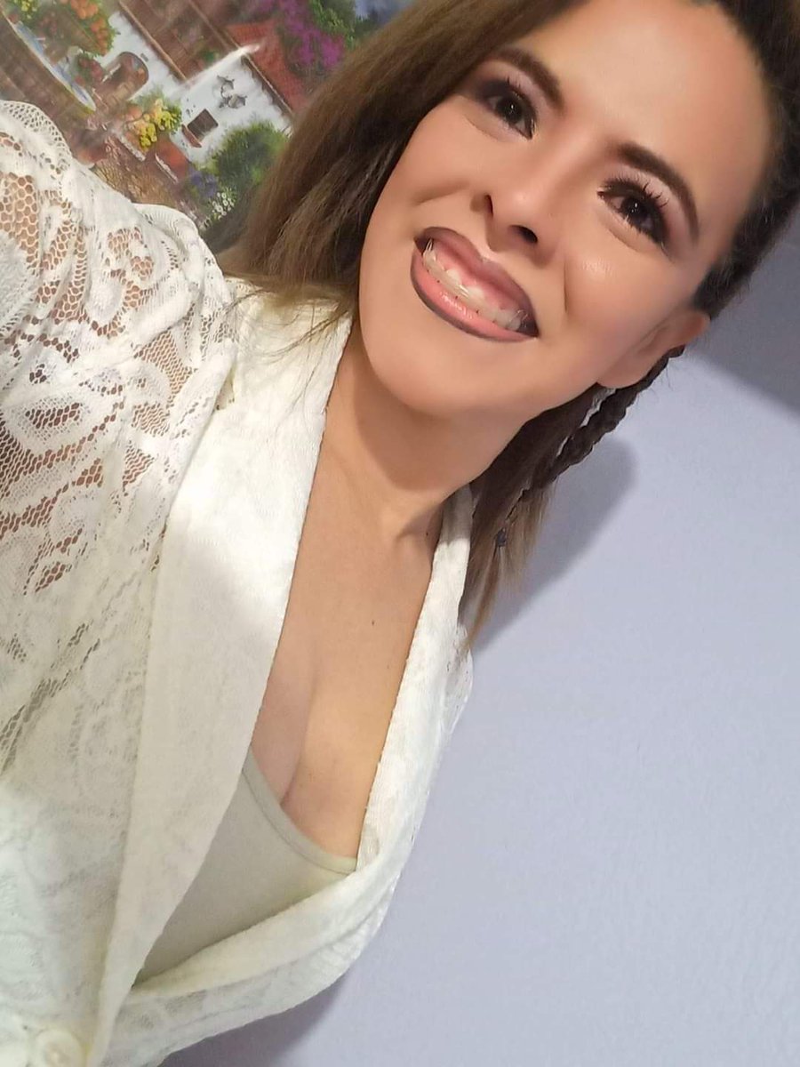 PrincesaSugehit's tweet photo. Buen inicio de semana!
Como siempre con la actitud  para darle con todo.

¡La disciplina te lleva donde la motivación no alcanza!

#TeamSugehit
#StorelaReyna
#ProductosOficiales
#DePrincesaAReyna https://t.co/TTyynMFUmc