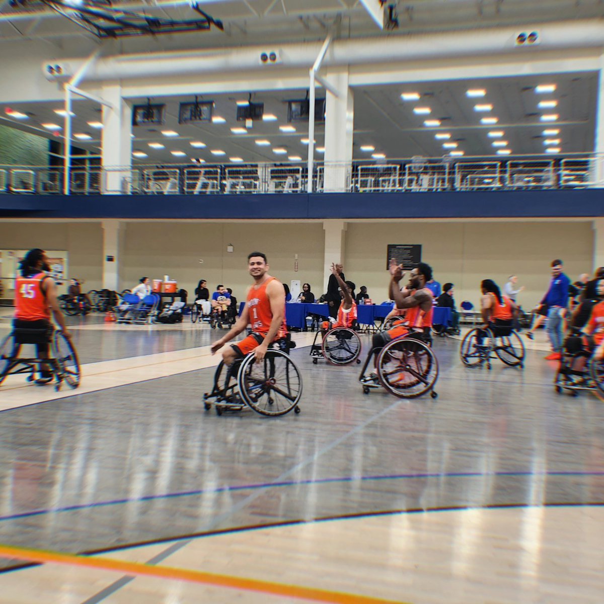 ThePAWSLab's tweet photo. Super proud of our lab intern, or better known as, @UTAMAVS Movin' Mavs 🧑‍🦽🏀 player @choudhari_javed! Our team ended the Dallas Tournament with a 3-1 record! Go Mavs! 🤙 #mavup Good luck with the next tournament and the Nationals!! 💙🧡 https://t.co/GlCmRZsCaD