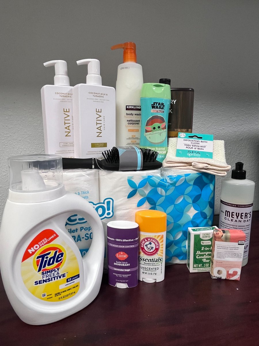 jessetreeidaho's tweet photo. Our Social Work interns, Melissa and Tegan, work closely with our Community Health Worker, Katie Derrick. During their time with us so far, they have partnered with local businesses to host two Hygiene Drives. 

Thank you to all who donated. https://t.co/98e1InnKeb