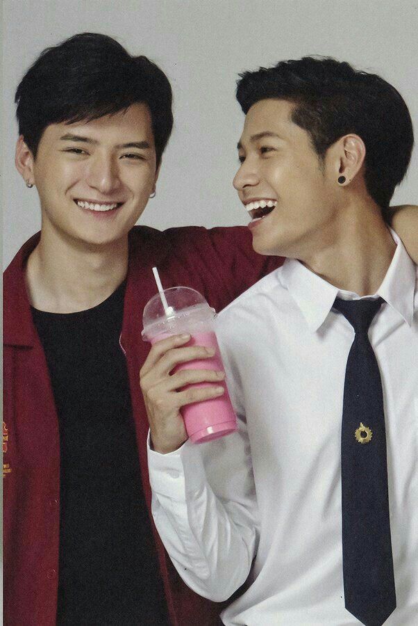 Darja9991's tweet photo. KristSingto!
Because I want to believe in the feelings of the main characters.
And I believe in the feelings of this couple at 1000000%!
#KristSingto
#KSCOMEBACK2024
#LegendaryCouple https://t.co/Wunvjmlwir