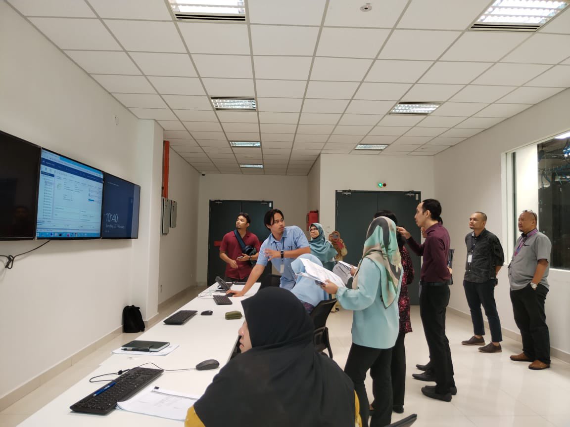 btm_cdpk's tweet photo. Lawatan oleh Unit Audit Dalam KKR ke Disaster Recovery Centre (DRC) Jabatan bagi Pengauditan Prestasi ICT Projek Pengukuhan Infrastruktur ICT RMKe-12. 

@masribaharuddin https://t.co/VPxkA1PXSH