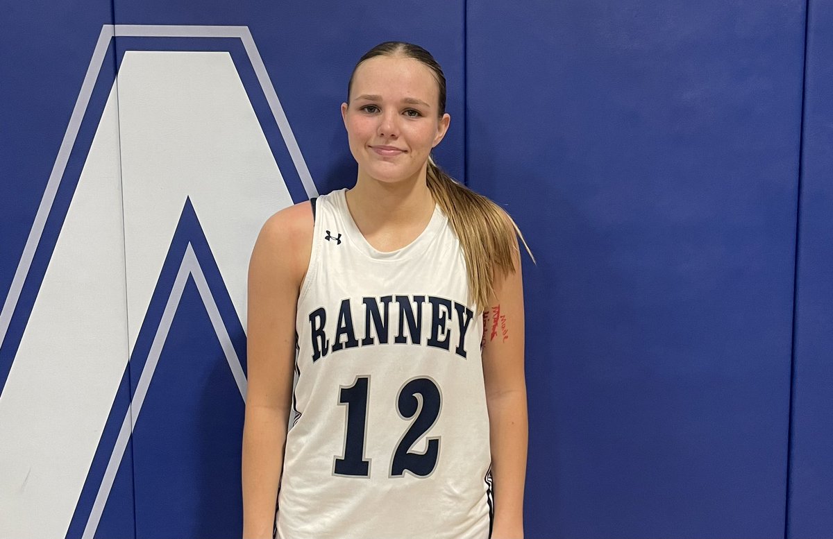EJayArrow's tweet photo. Haley Poser today vs Wildwood Catholic:

21 points | five 3’s

An absolute SNIPER from deep 🎯 

Get familiar with her game 👏🏼 https://t.co/CsE04QH7sV