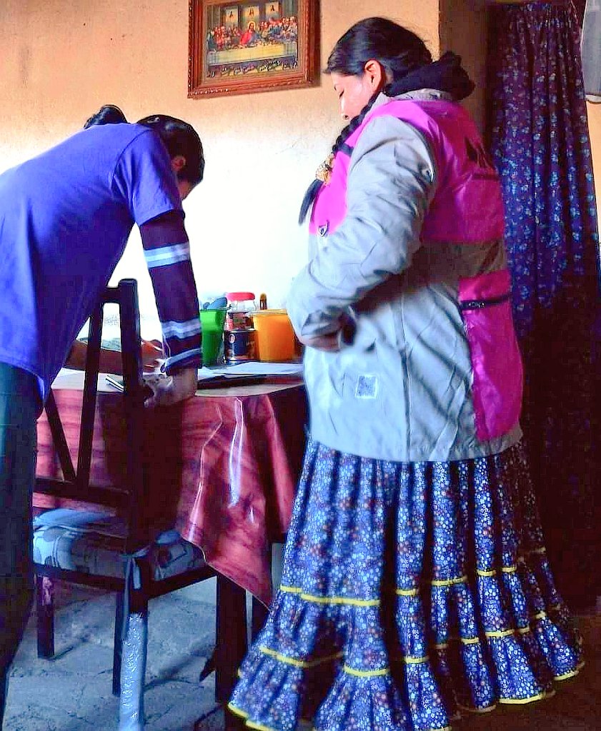 Gerardo_0488's tweet photo. Desde el llano y hasta la sierra los Capacitadores del INE trabajan para que puedas votar este próximo 2 de junio... (Nararachi, Carichi, Chih.)   @NormaIreneD https://t.co/lahF89G0DC