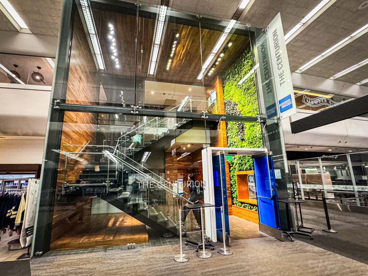 David from Simply Aviation tweet media