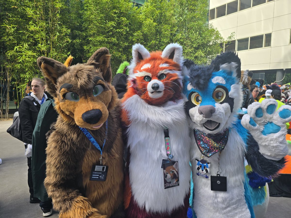 BrambleWah's tweet photo. Had a wonderful time at #MFC2024 this year. Thanks to all ya beans for the memories~

🪡: @UnicornisC 
📸: @TacoMyTaco92 https://t.co/EKfwSNCzel