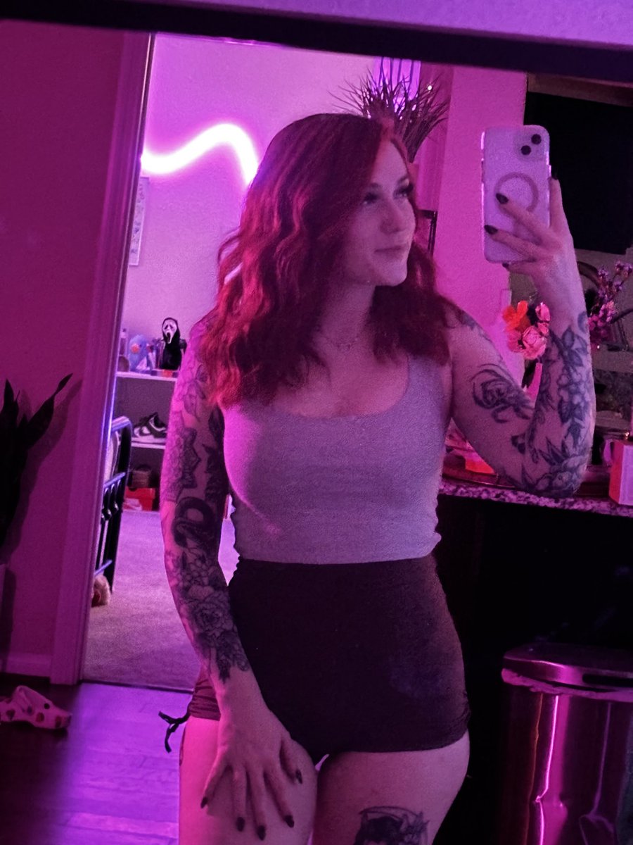 Ghost Jen ‎♡✧₊⁺ tweet media