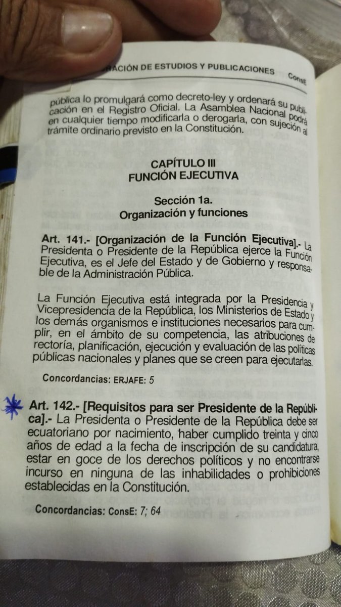 PabloRicaurteEc's tweet photo. #URGENTE
#RedDeTuiterosDemocraticos según nuestra #Constitución en el #Art142 @DanielNoboaOk no debería ser nuestro Presidente, @cnegobec tenía la obligación de imposibilitar su candidatura, y NO LO HIZO.
@AbLuisFernandez @37dukes81 @AlertaEcuador7 @AntiBorrego_Ec @AntiProgre666 https://t.co/yfYDqOPdWm
