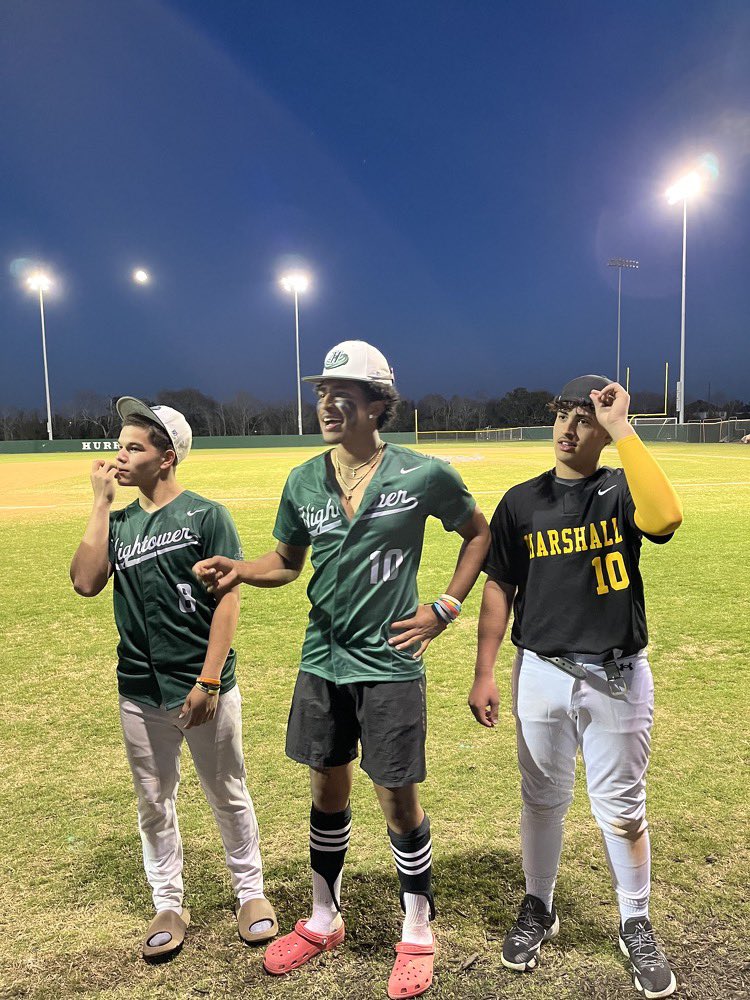 Cheering on these talented baseball guys is always fun! Even though they're apart during the school year, they unite in the summer to rep their high schools. We are proud to foster lifelong bonds among these hardworking teens through DDF #DraftDayFactory