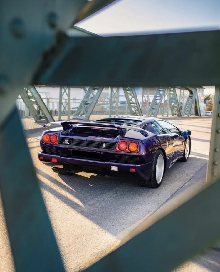 Shtreetwear's tweet photo. Lamborghini Diablo SE30 https://t.co/ARBD52cHLE